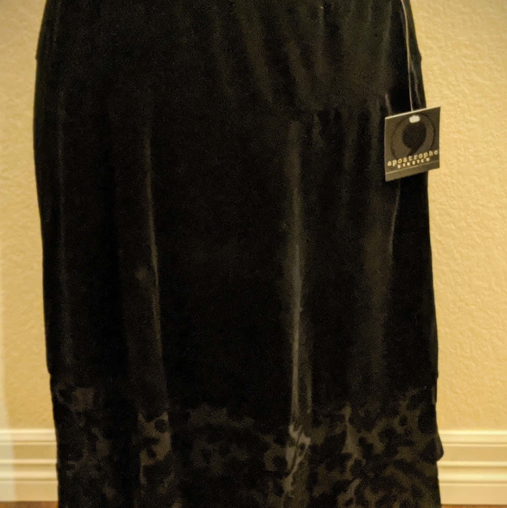 Black skirt